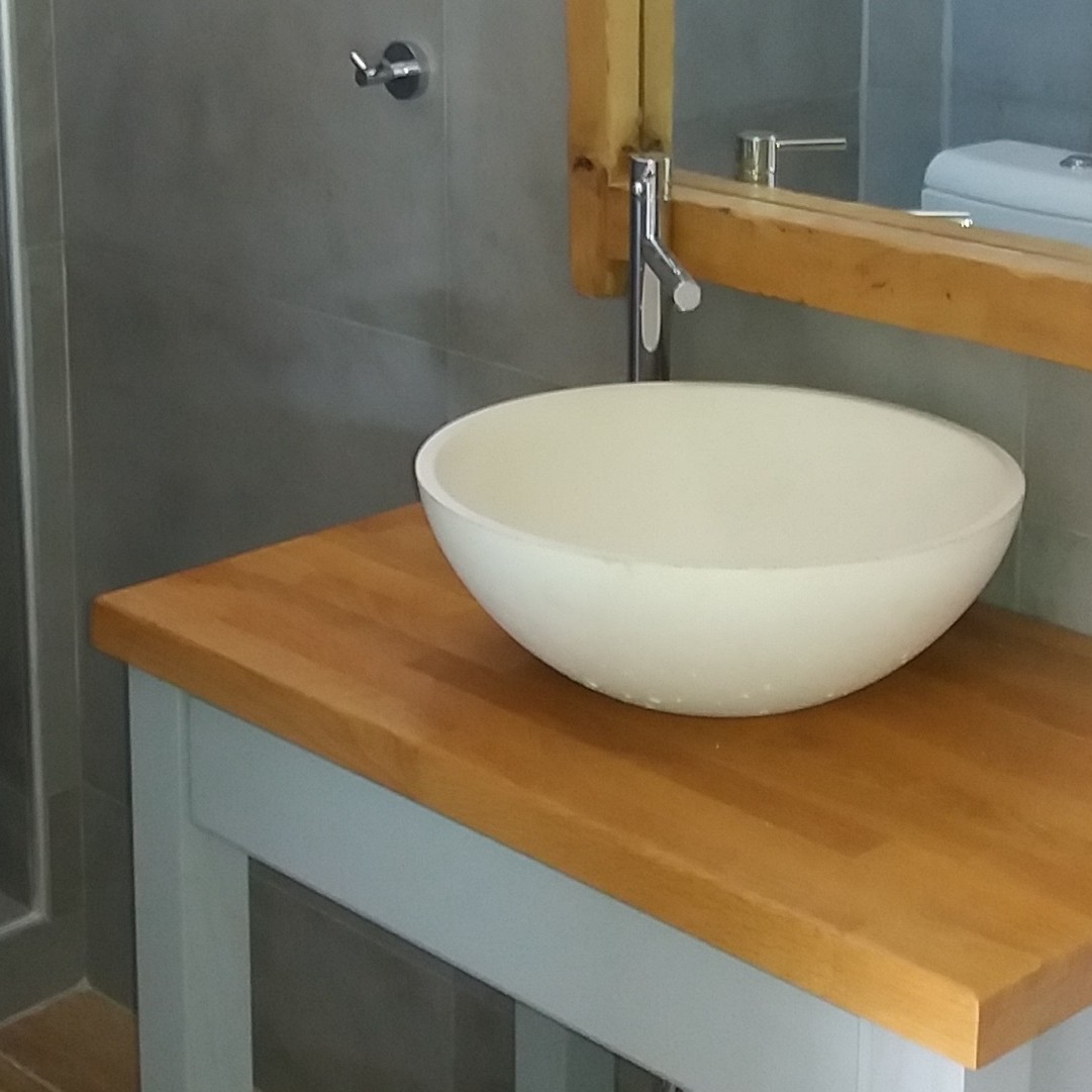 Cement washbasin circum40