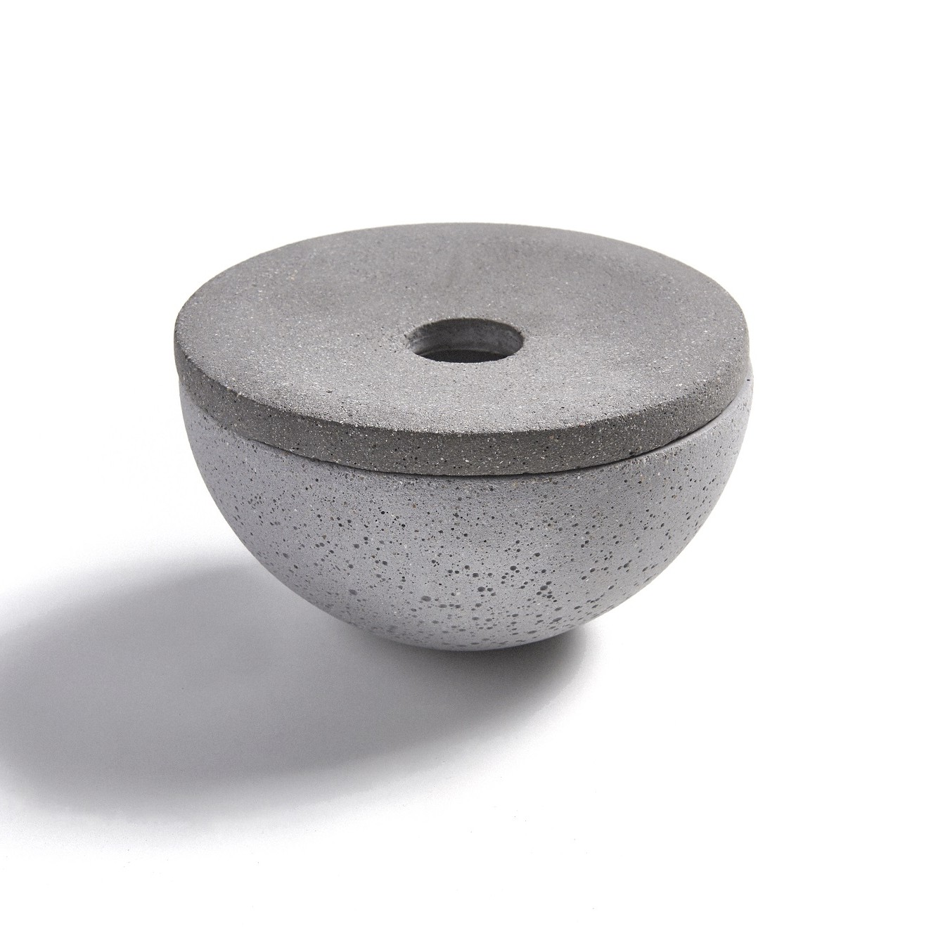 Concrete ashtray ULTIMA