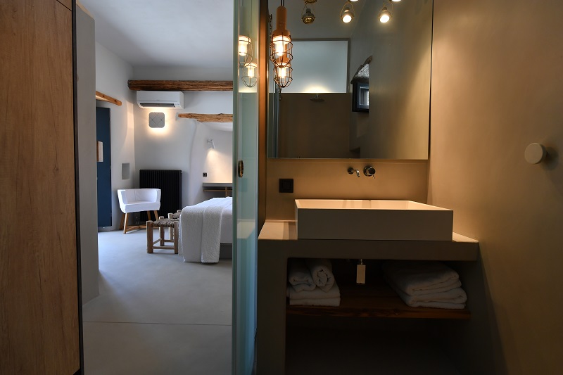 project paros art group urbi et orbi concrete elements 7