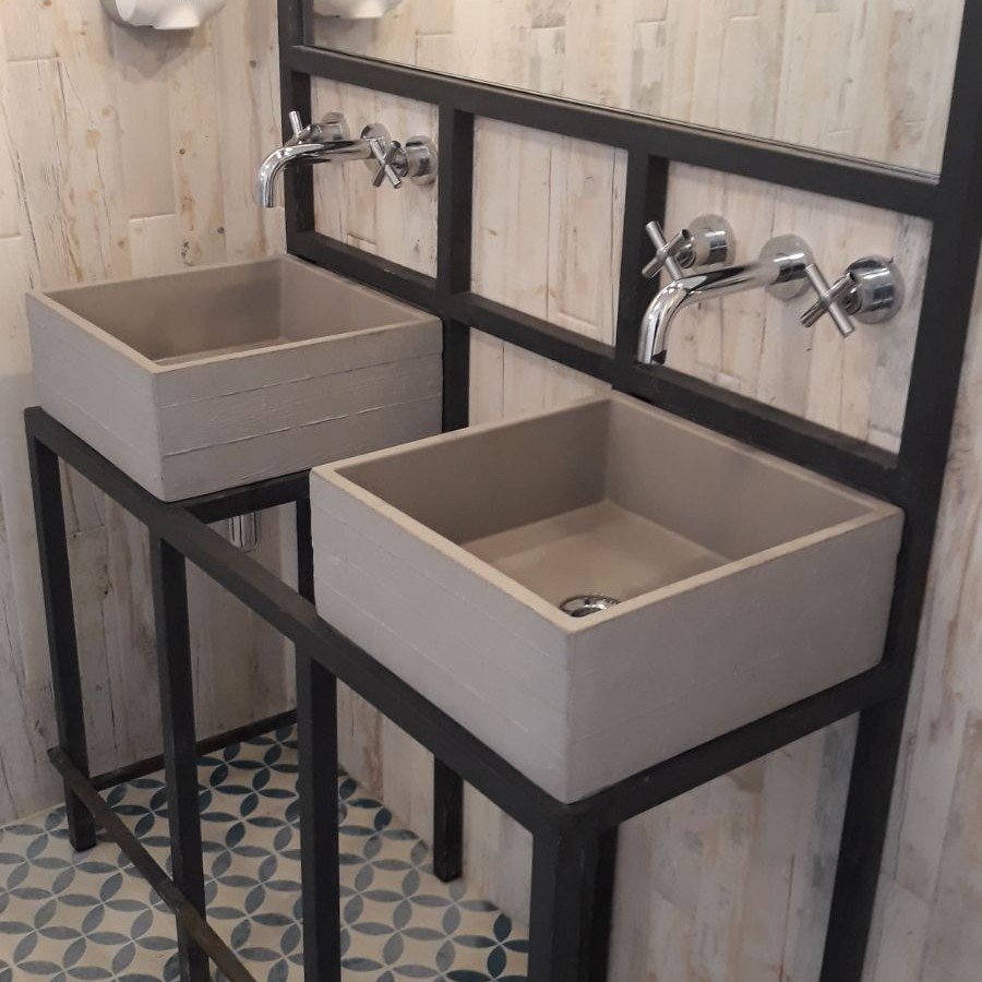 washbasin INVIVO 40 Restaurant Altafulla Tarragona