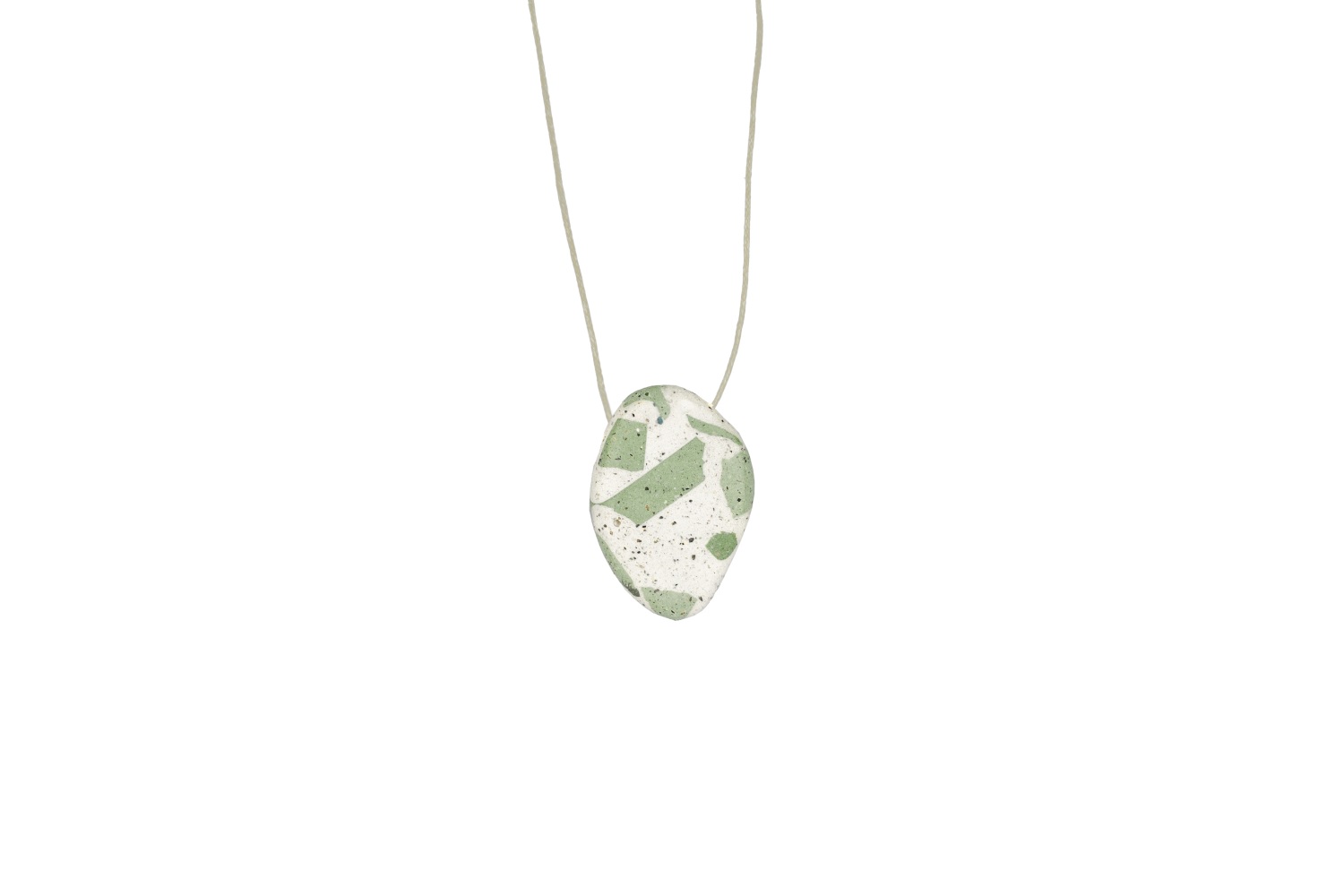 white minmulticolored concrete pendant