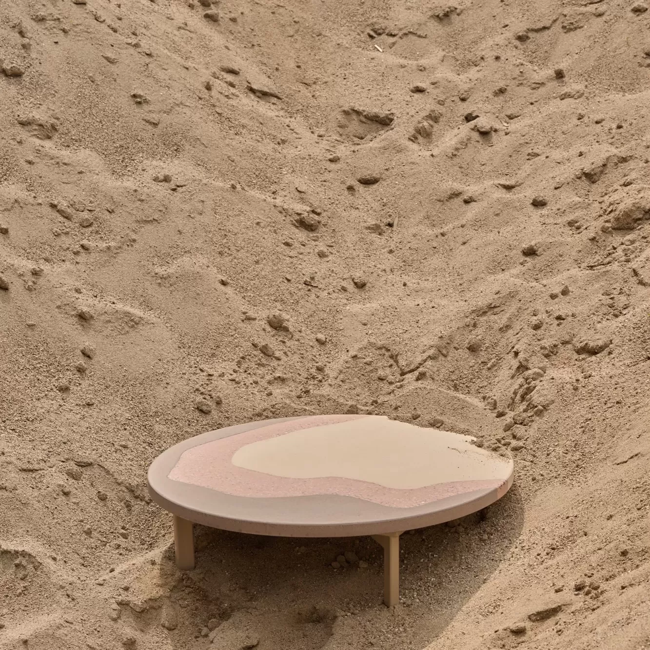 strata series concrete table by ctrlzak urbi et orbi